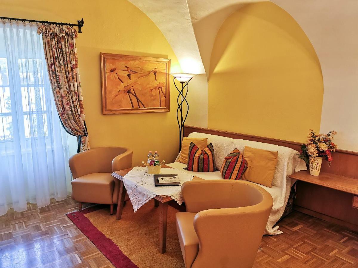 Schrannenhof Hotel 4*